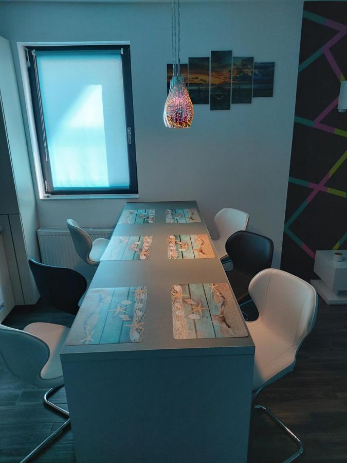شقة Năvodari  في Apartament David المظهر الخارجي الصورة